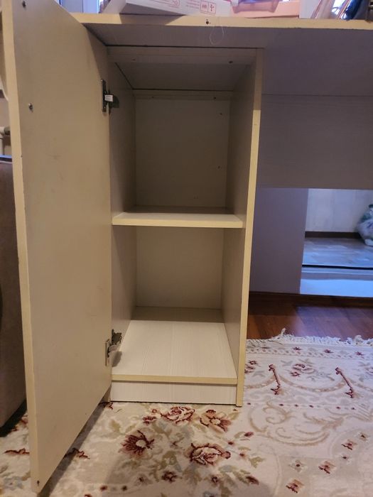 Стол компьютерный