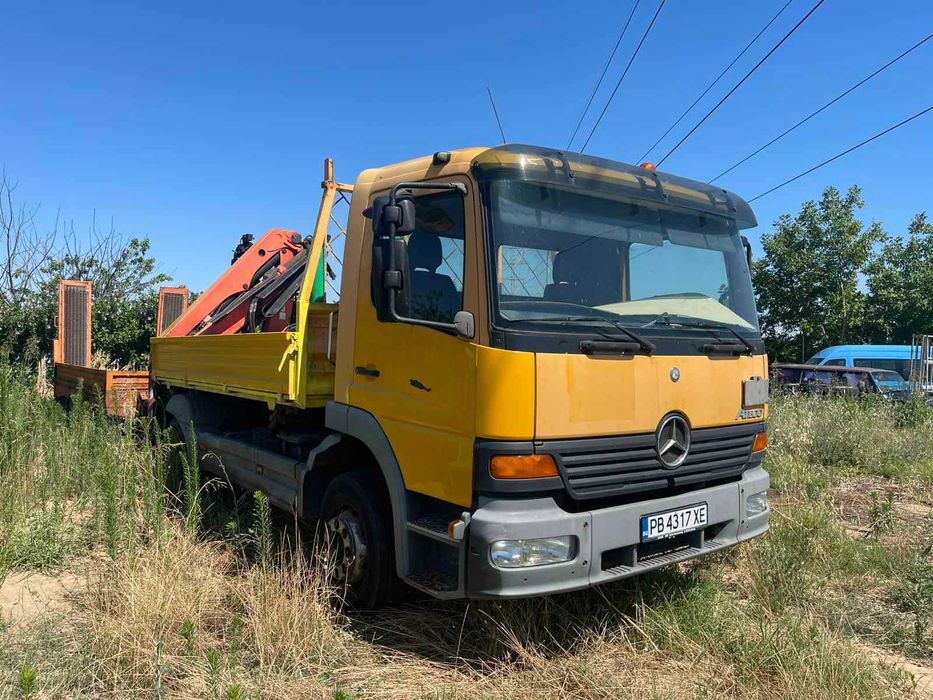 Камион Mercedes-Benz Atego 1218 + кран Palfinger PK 7101