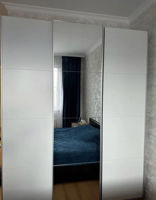 Шкаф купе белый продам