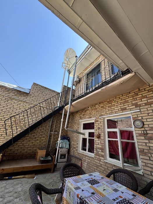 Ховли сотилади!!