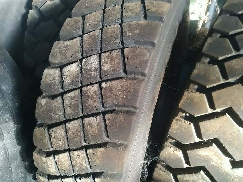 Гуми 315/80R22.5 кариерни