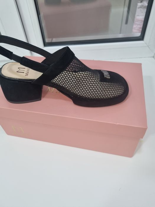 Продам летние  басоножки .