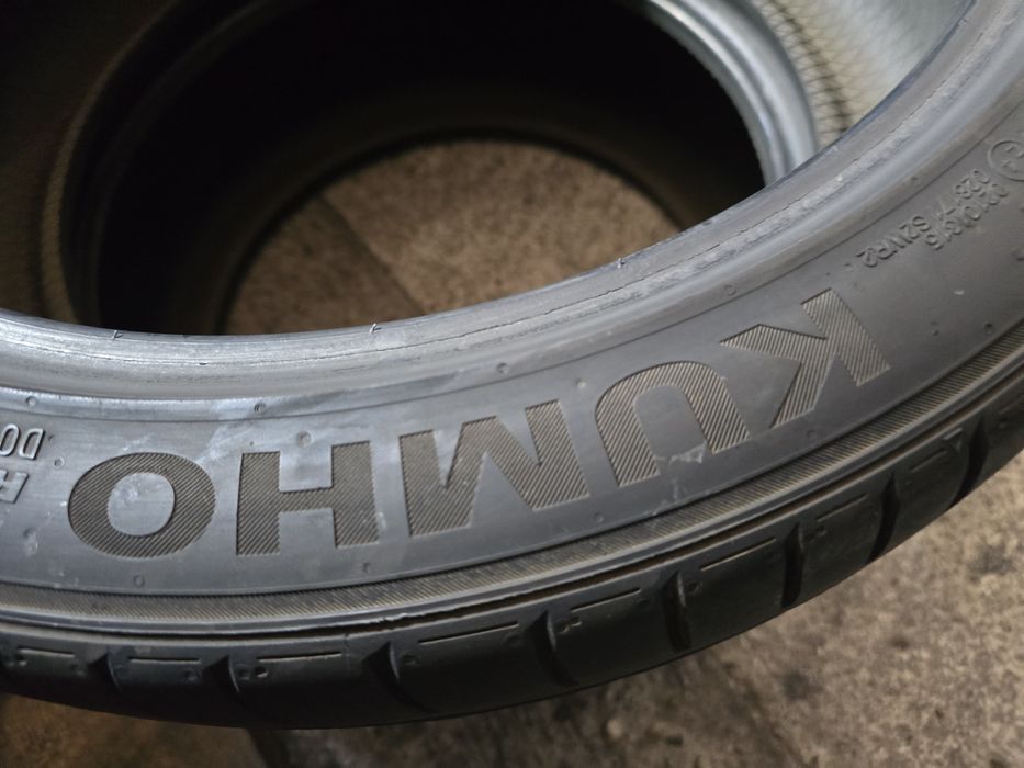 Kumho 245/40 R19 98Y vară