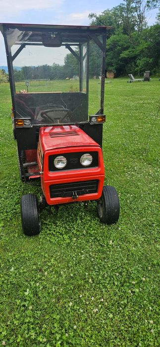 Vand tractoras 16 cp