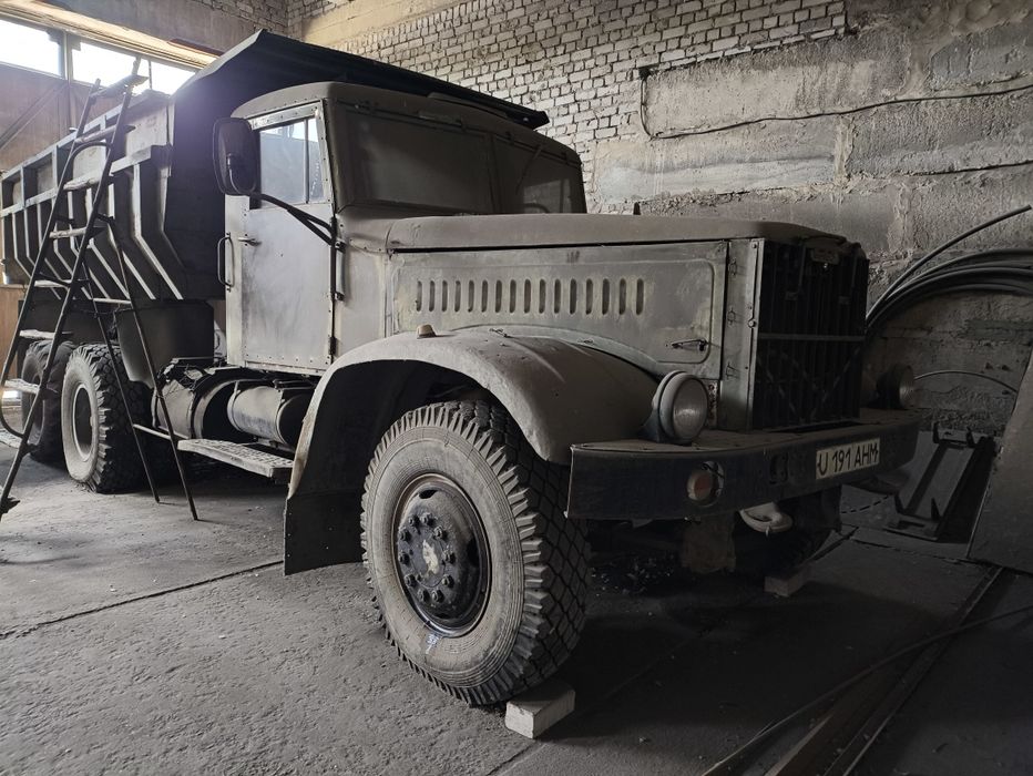 Продам самосвал КрАЗ 256