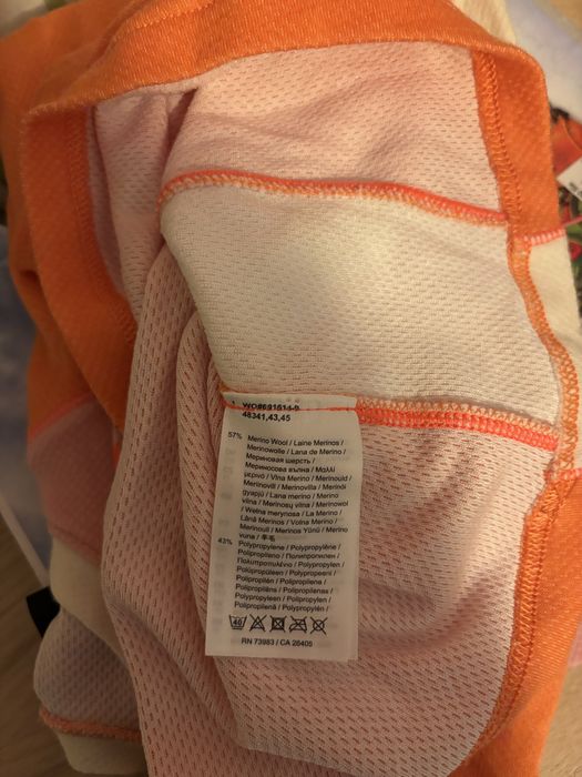 Bluza cu merinos Helly Hansen masura L