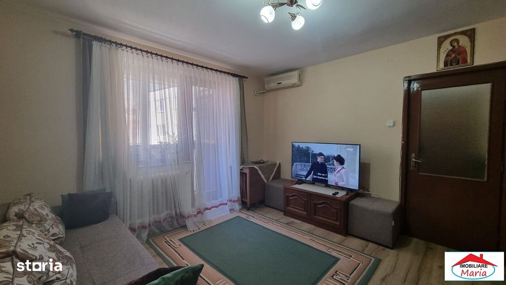 Apartament 2 camere zona centrala 75500 Euro etaj 3 ocupabil