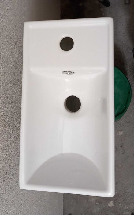 Шкаф мивка чисто нов