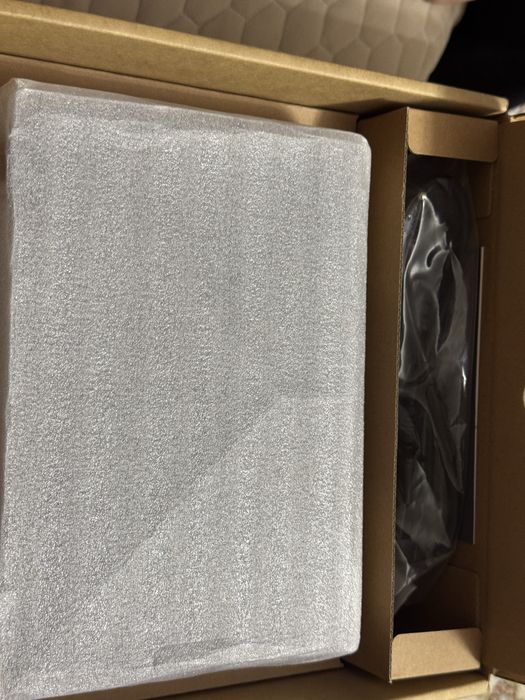 Продам сетевое хранилище Synology