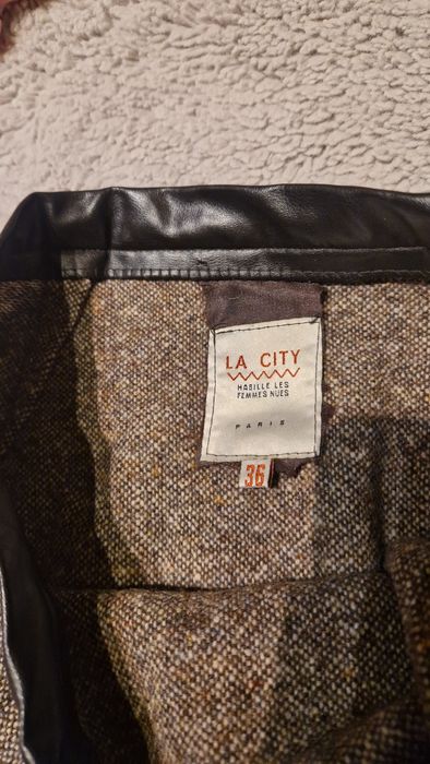 Fusta midi, lâna in compozitie, firma La City