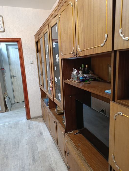 Одам стенку даром на дрова