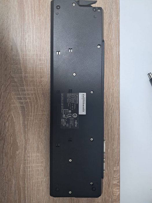 Vand sau schimb urmatoare produse cu un telefon