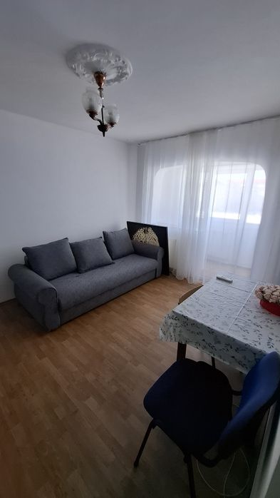 Garsoniera de inchiriat zona Valea Aurie