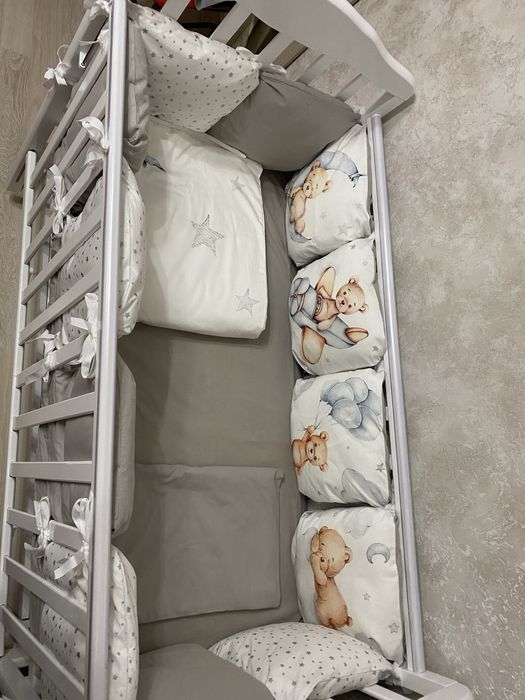 Продам детскую кроватку