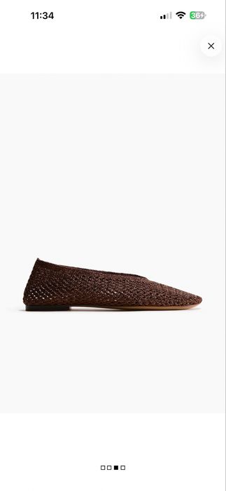 Сплетени обувки тип пантофки  H&m