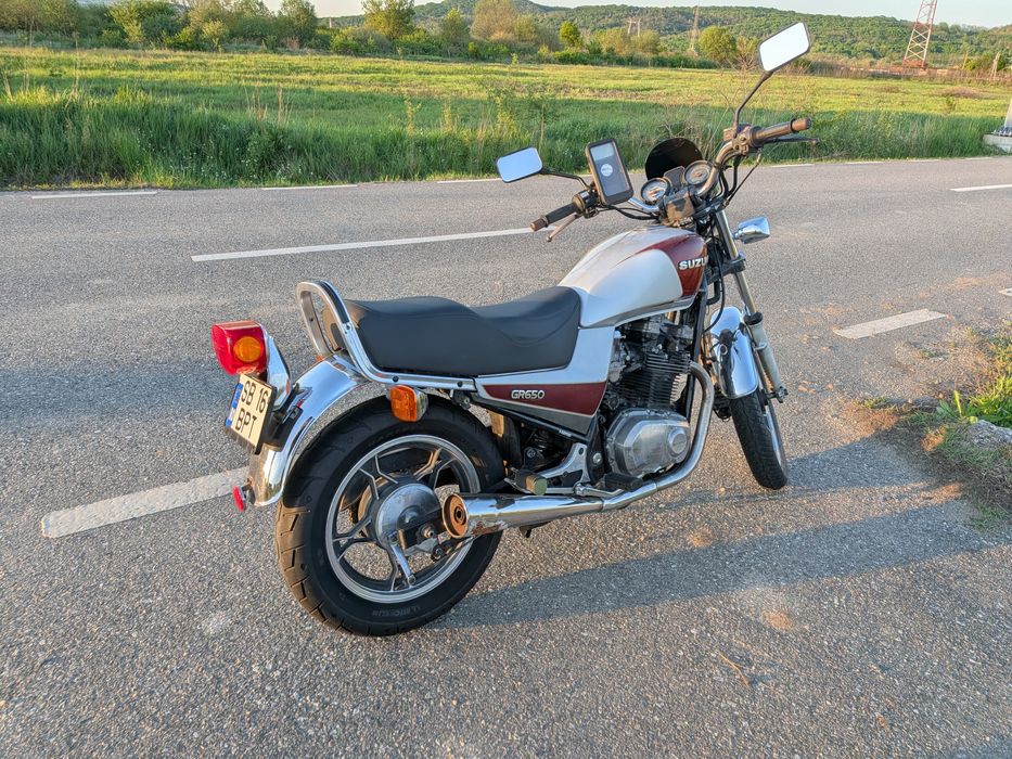 Suzuki GR 650 in stare f buna