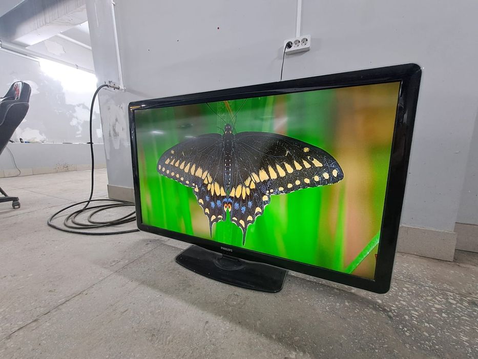 Продам телевизор Panasonic