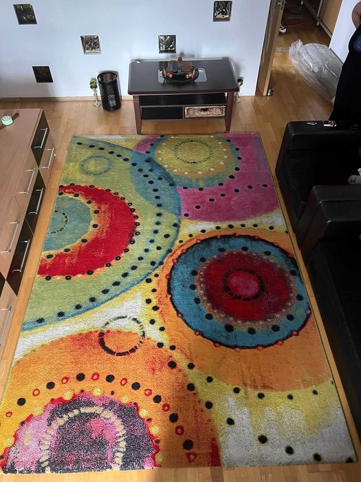 Covor multicolor + 2 carpete