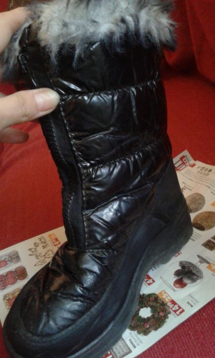 Боти Адидас и ботушки 34 и 35 номер