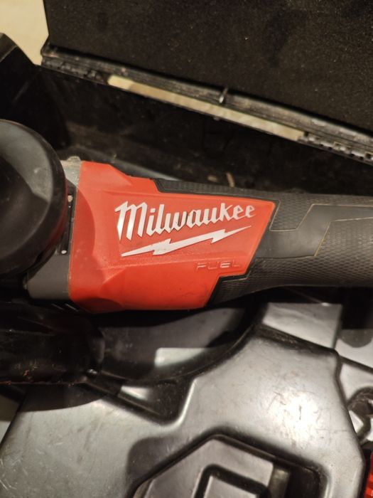 Milwaukee - M 18 CAG 125 x