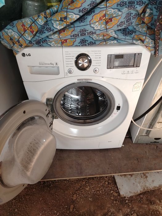 Продам стиральную машину