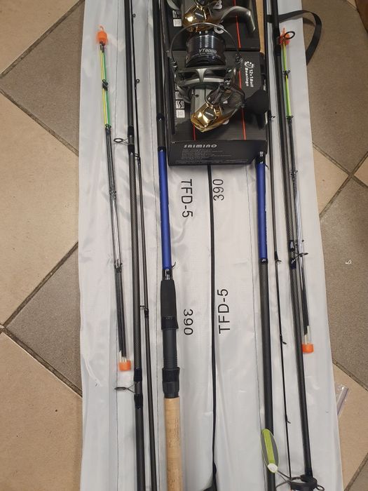 2 lansete de feeder și 2 mulinete de feeder 350 de lei