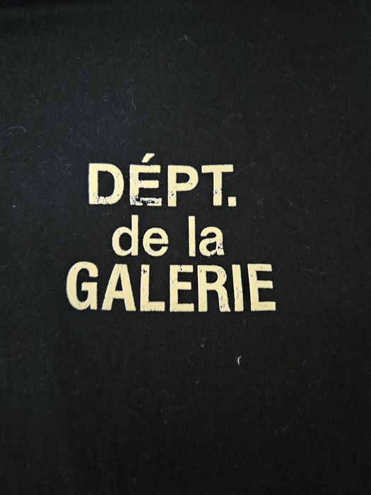 Vand Tricou Gallery Dept Marimea L