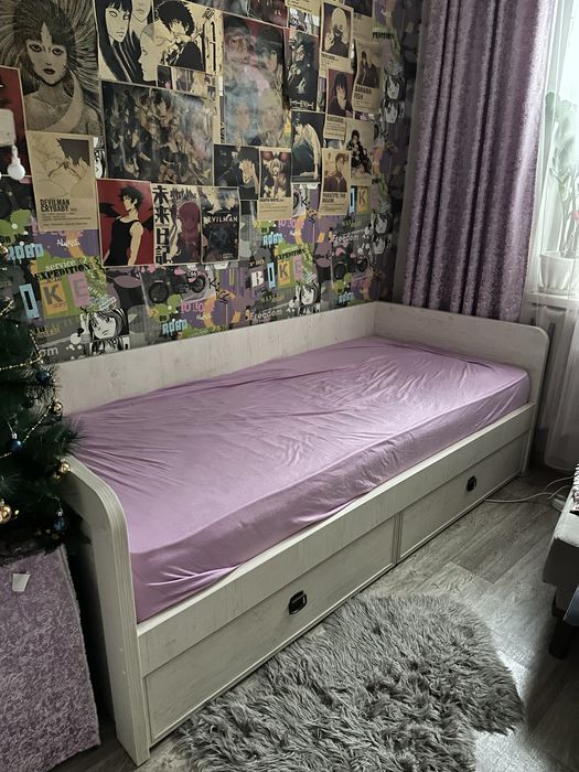 Спальный гарнитур