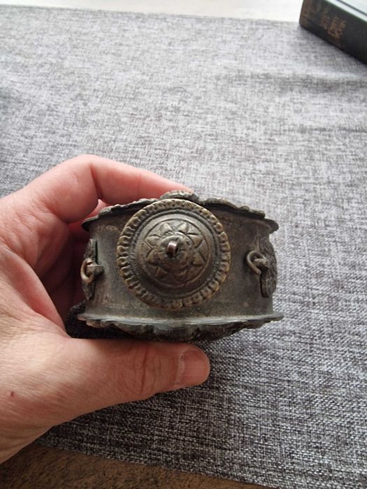 Антична руска месингова барутница