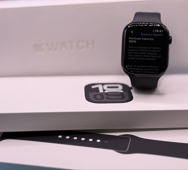 ГАРАНЦИОНЕН!!! Apple Watch 10, GPS, Cellular, Jet Black 46 мм