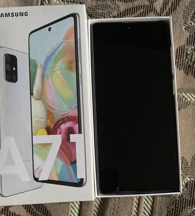 Сотовый Samsung Galaxy A71 б/у