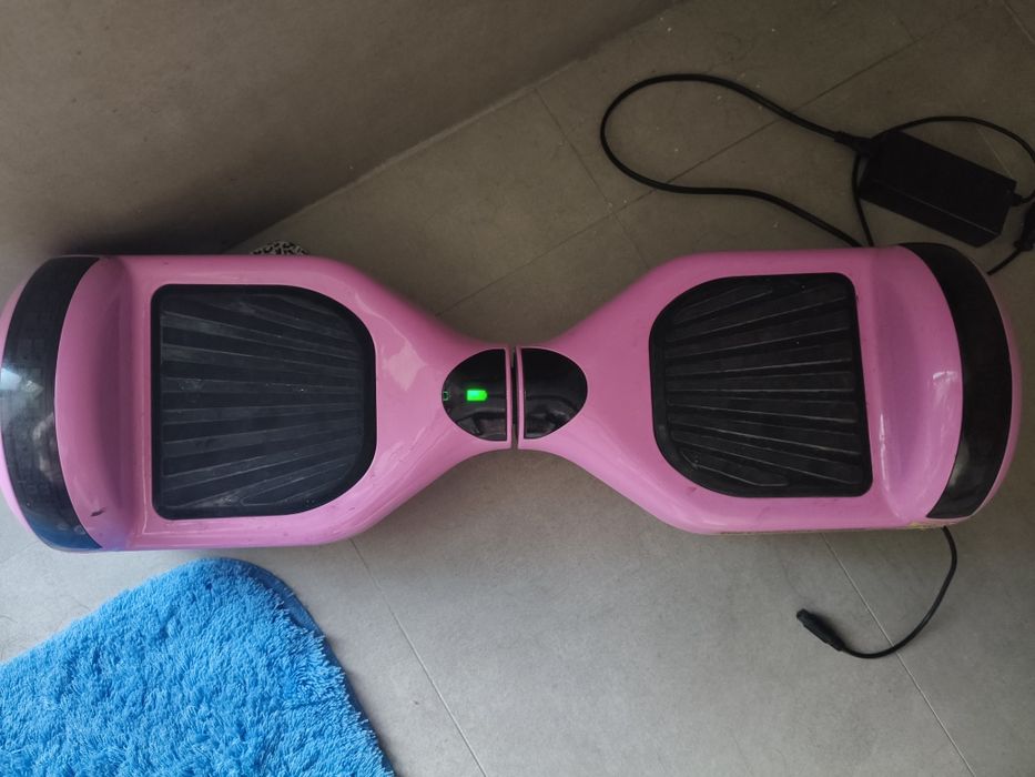 Hoverboard Electric cu Bluetooth LED