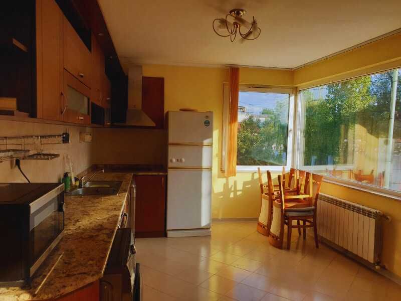 Дава се под наем Тристаен апартамент в София, Витоша - 103 кв.м за 752.25 € - Снимка #6