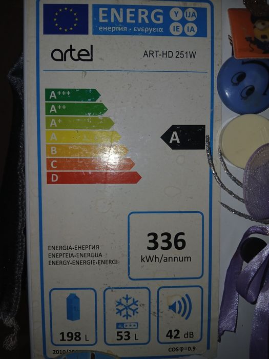 Muzlatkich sotiladi xolati zoʼr ishlodi umuman kamchiligi yoʼq