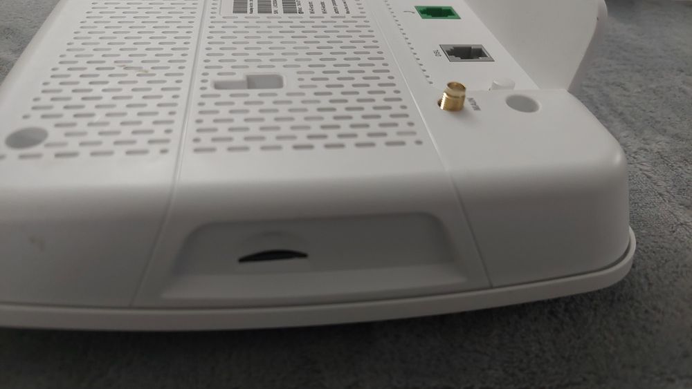 Router 4g wireless cu sim