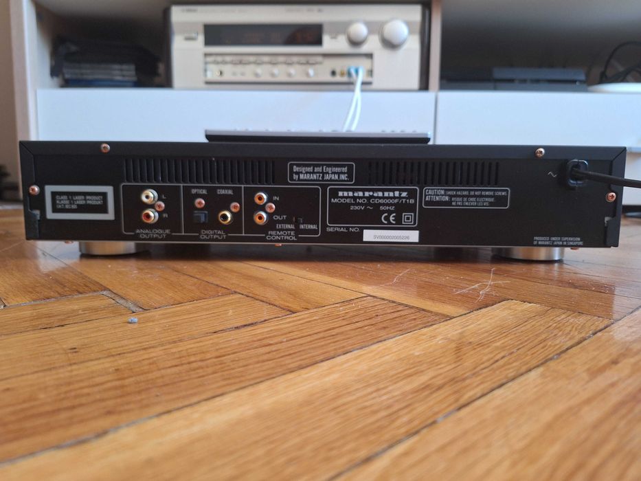 Продавам CD плеър MARANTZ CD6000 OSE в отлично състояние!