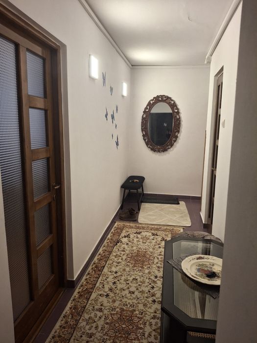 Apartament cu doua camere de închiriat central