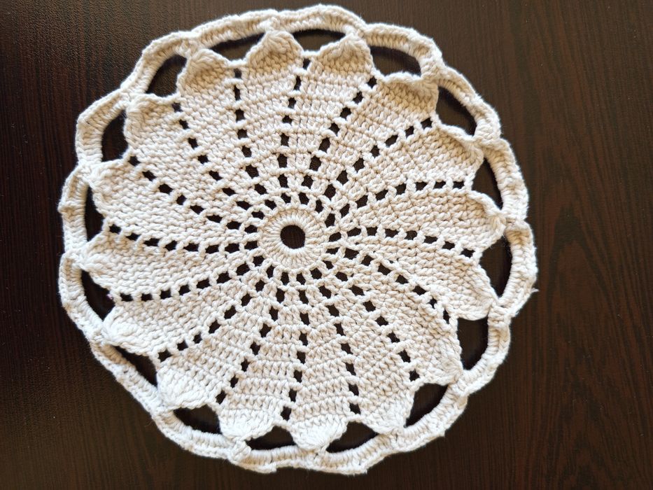 Каренца на една кука