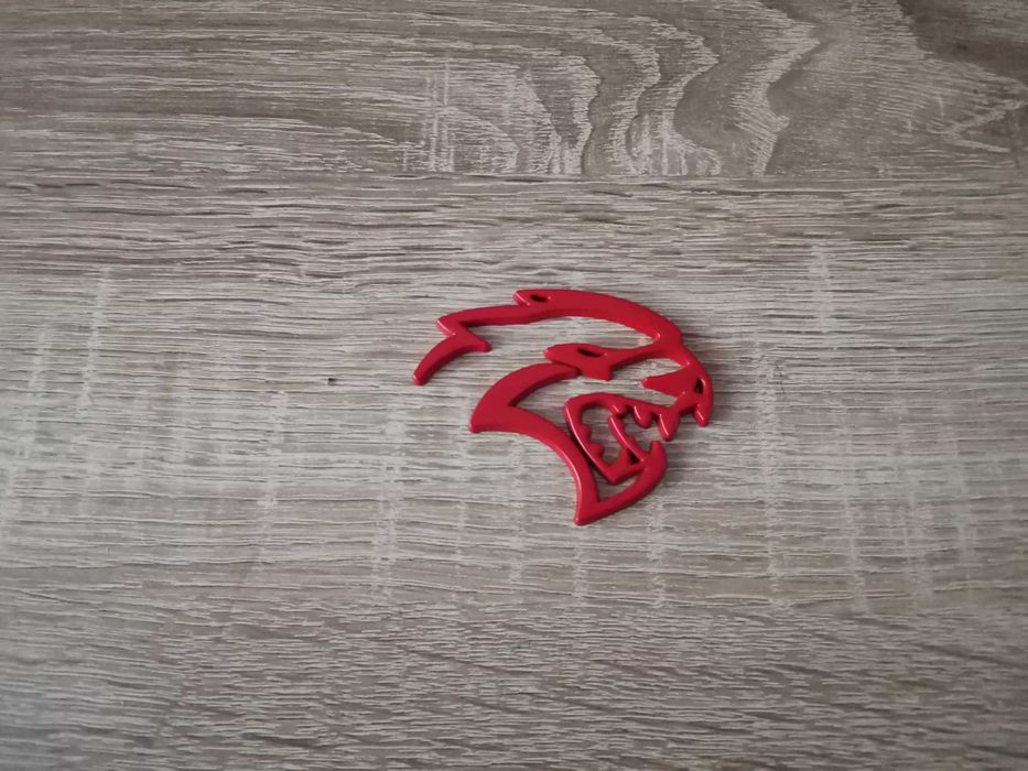 Hellcat лого червена емблема дясна