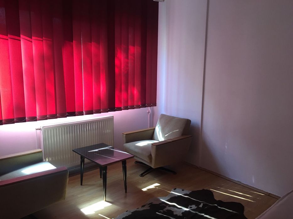 Inchiriez apartament 2 camere