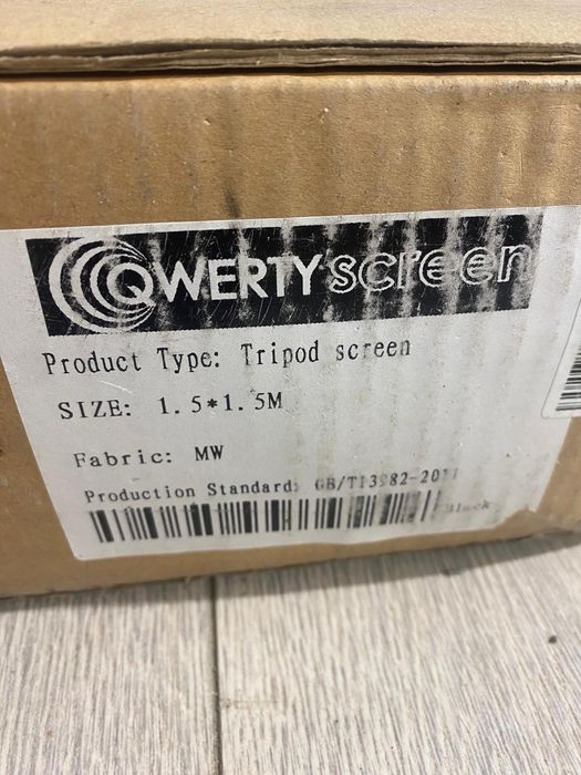 Ecran Protecție cu Trepied; Qwerty Screen