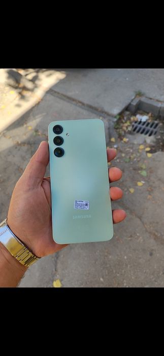 Vând 2 telefon samsung