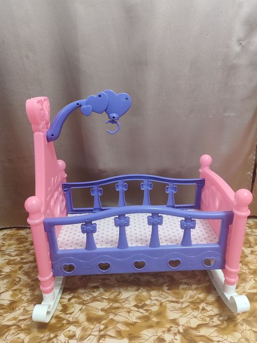 Продам детские игрушки