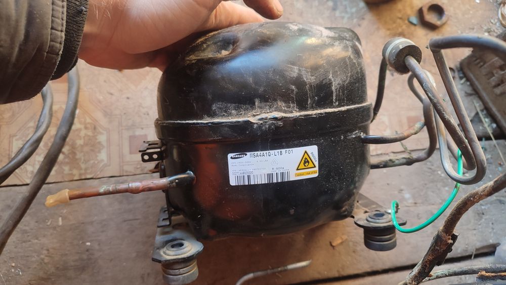 Компрессор для холодильника