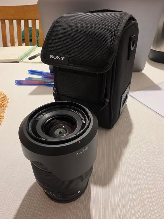 Sony FE 28-70mm f/3.5-5.6 OSS