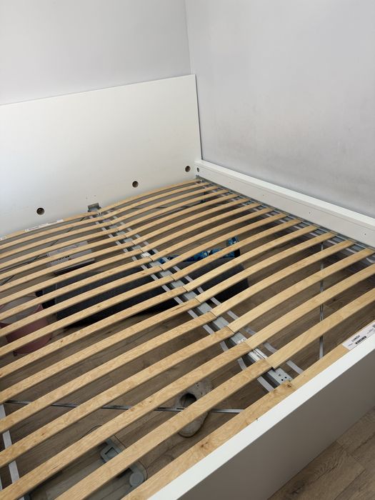 Продам кровать Икеа в отличном состочний