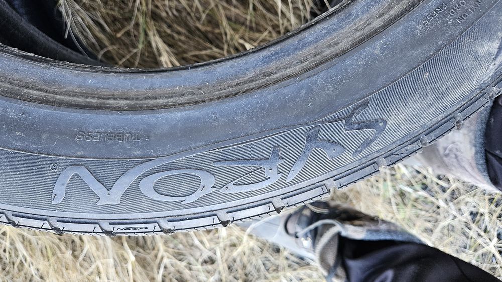 Гуми 235 50 18 сайрън