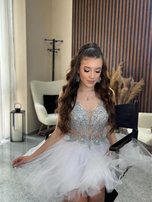 Официална рокля , бална рокля