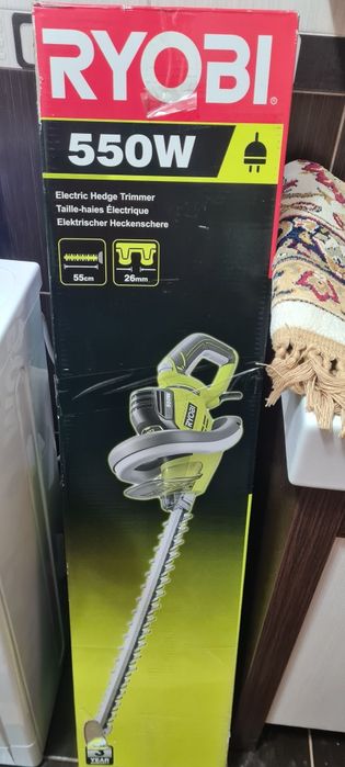 Кусторез электрический Ryobi 550w