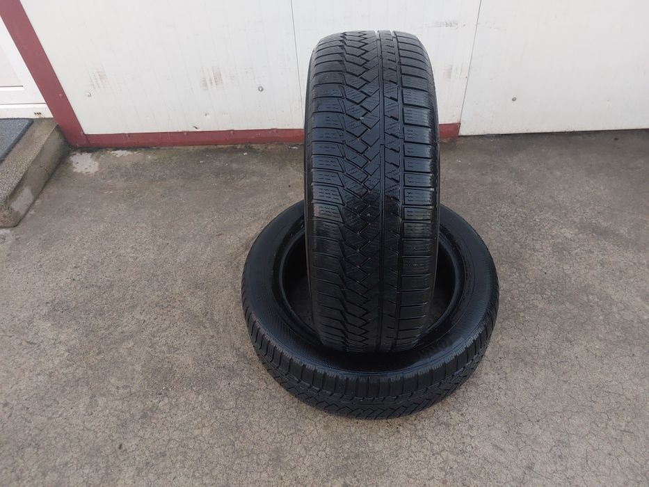135 lei bucata! Doua anvelope M+S/IARNA 235 55 r19 Continental